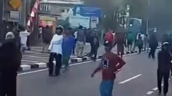 Tawuran Jaksel: Satu Korban Luka Parah di Kepala