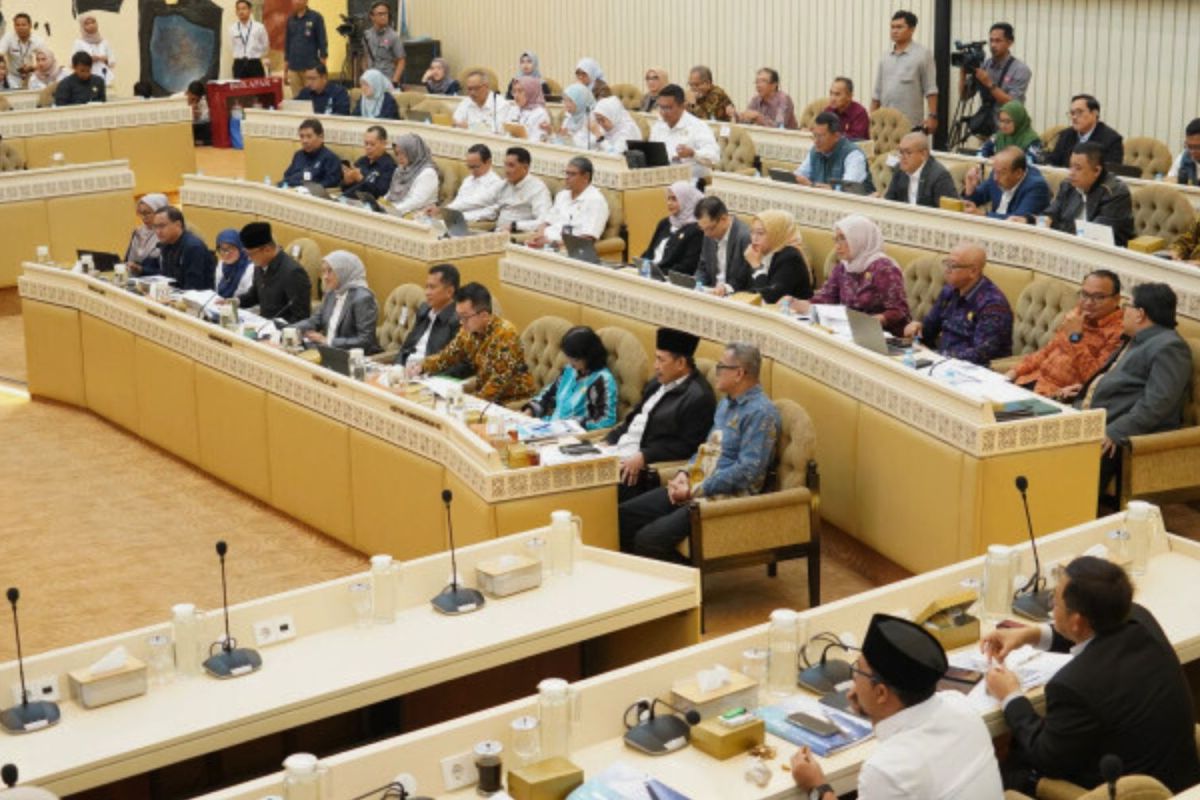 DPR Buka Blokir Anggaran Ombudsman: Rp63,9 Miliar Cair!