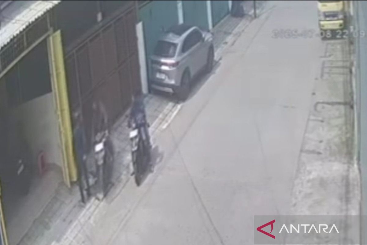 Geng Motor Jakbar Beraksi Sadis, Bersenjata Api!