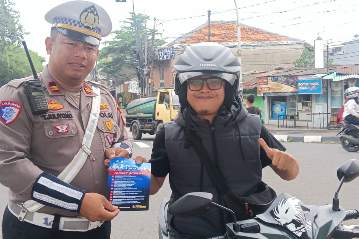 Operasi Patuh Jaya Jakbar: Edukatif, Humanis, dan Tegas