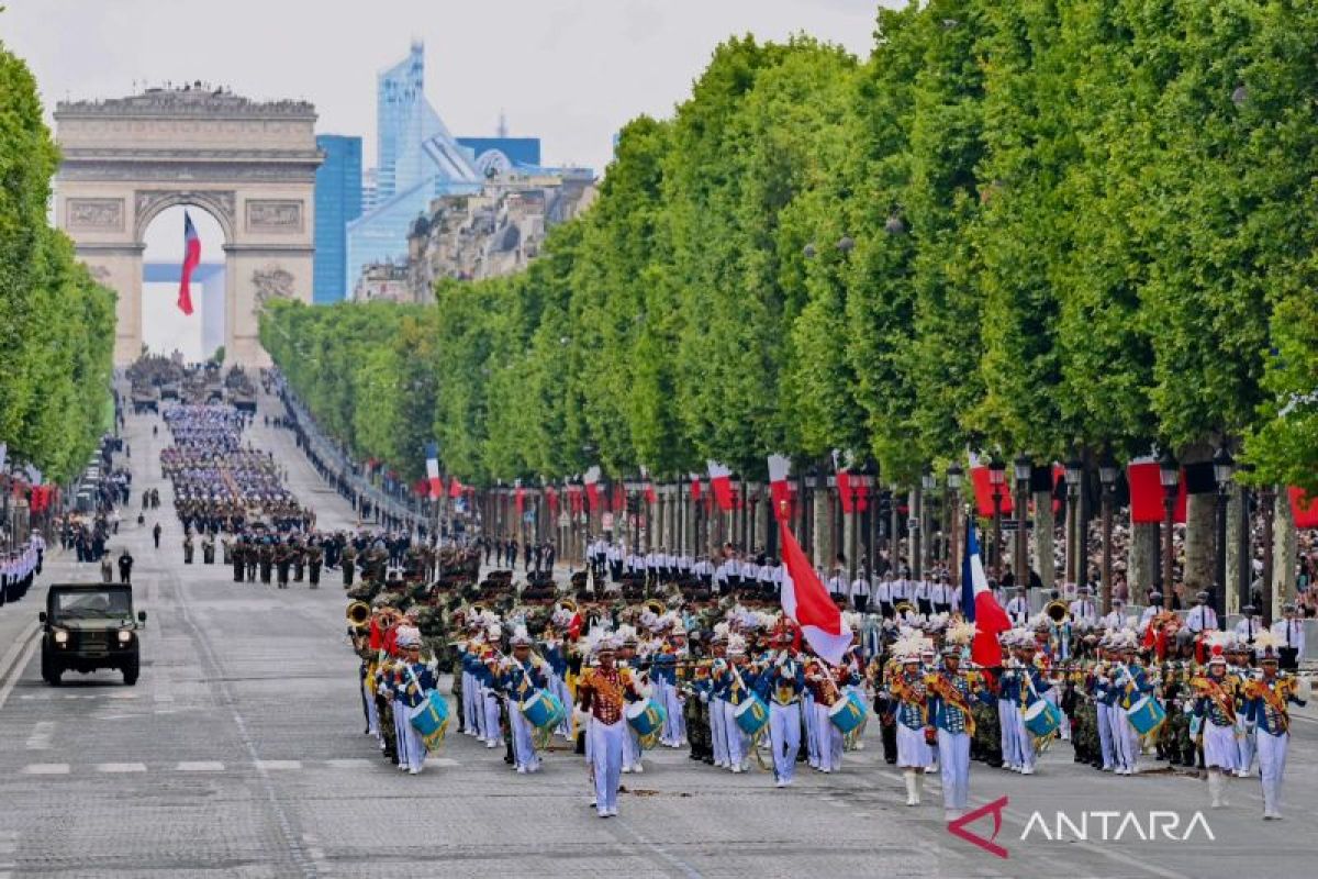 Prabowo Bastille Day: Bansos ODGJ & Politik Terbaru